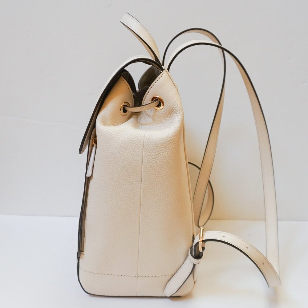 Michael Kors Ginger Medium Drawstring Backpack Pebbled Leather Light Cream - Picture 4 of 11